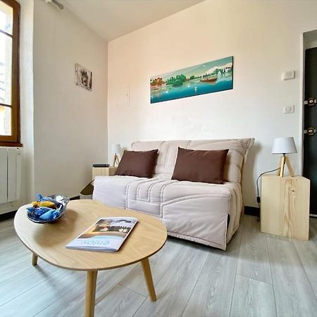 Coup De Coeur Au Pied Du Chateau - Nice Studio Ideally Located Annecy Eksteriør billede